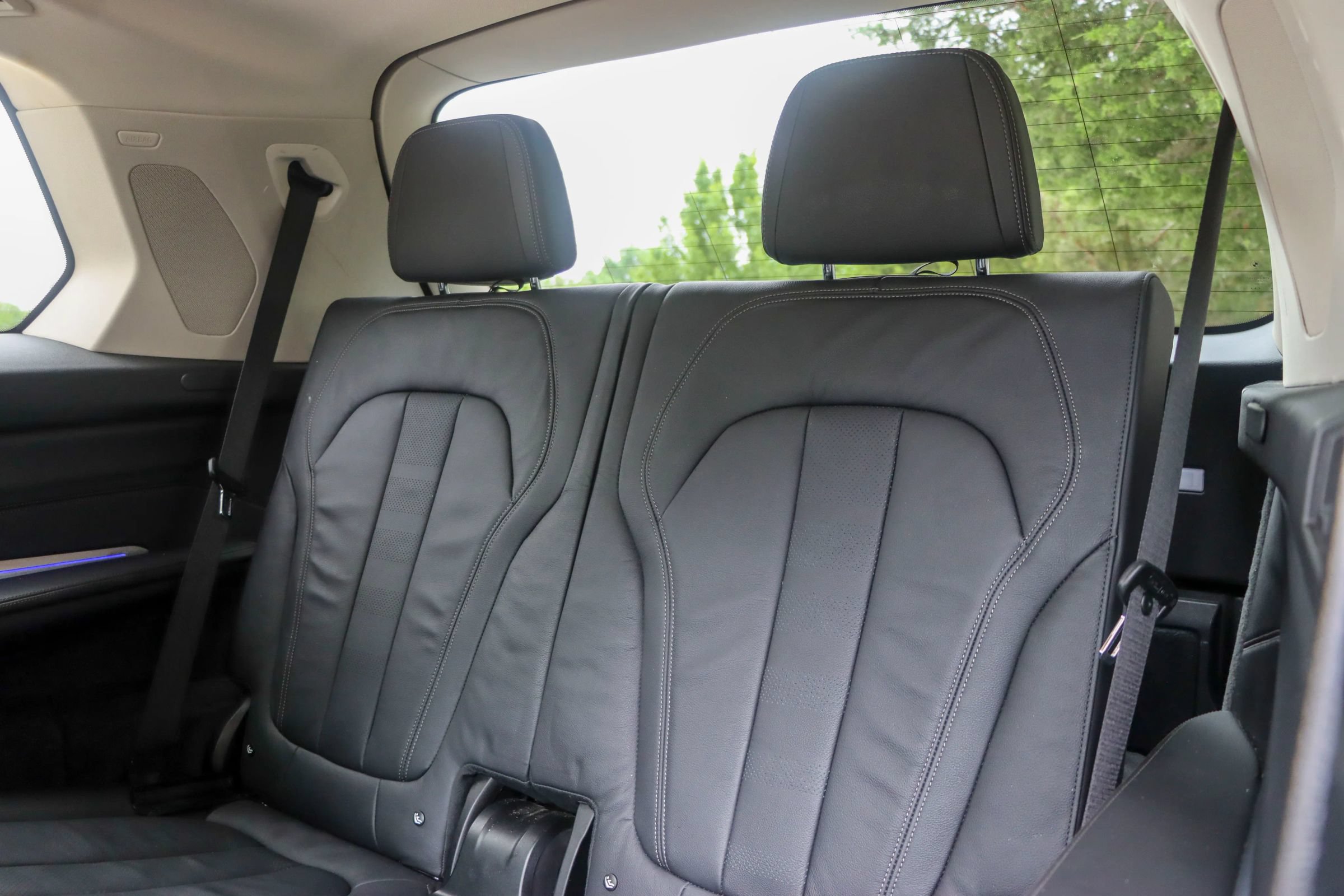 Used 2019 BMW X7 xDrive40i w/ Premium Package AWD/4WD image 19
