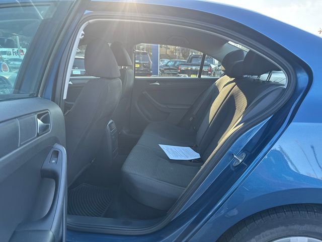 Used 2016 Volkswagen Jetta S image 26