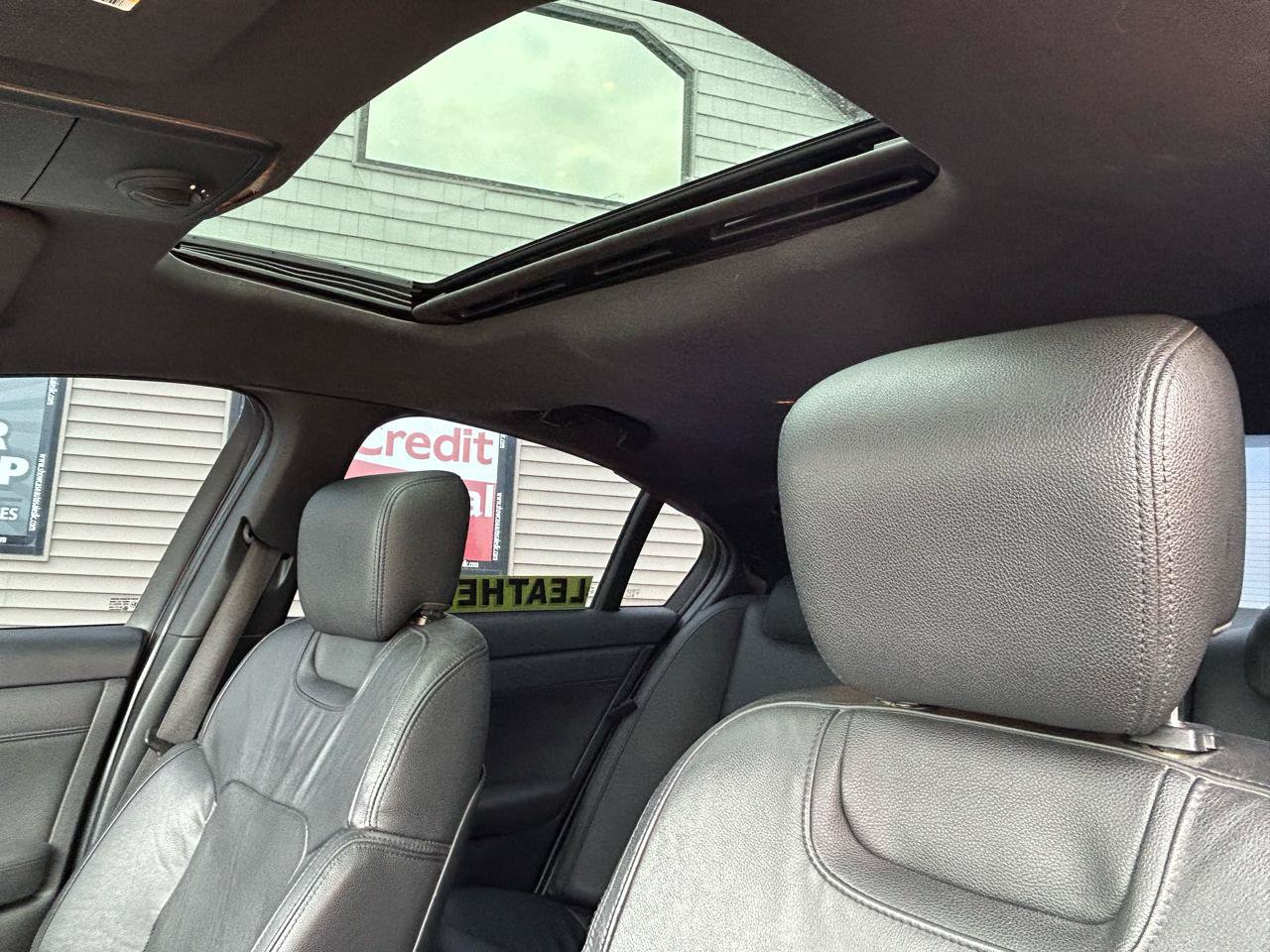 Used 2009 Pontiac G8 RWD image 18