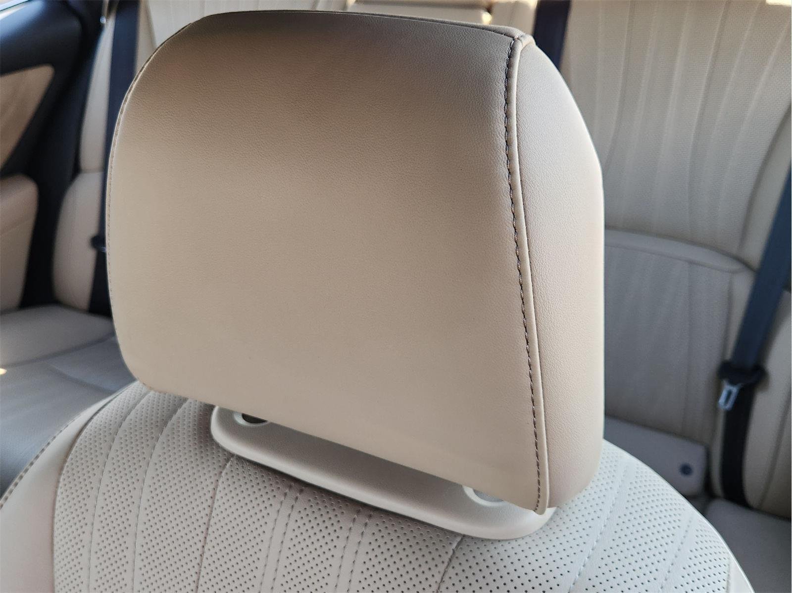 Used 2021 Lexus LS 500 w/ Interior Upgrade Package RWD image 15
