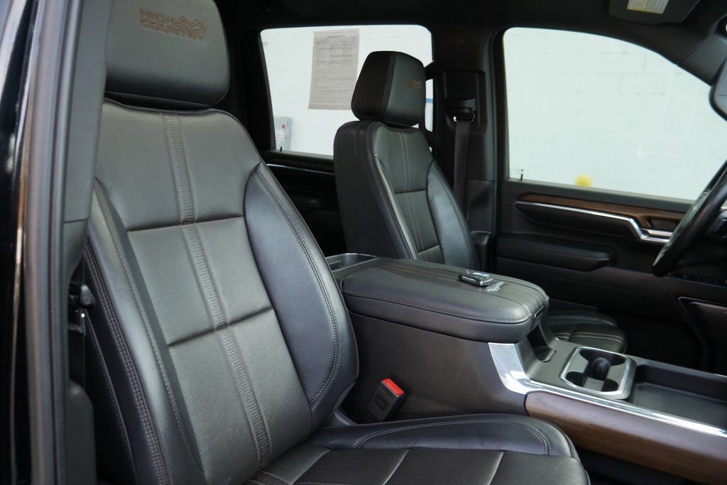 Used 2024 Chevrolet Silverado 2500 High Country w/ High Country Premium Package image 24