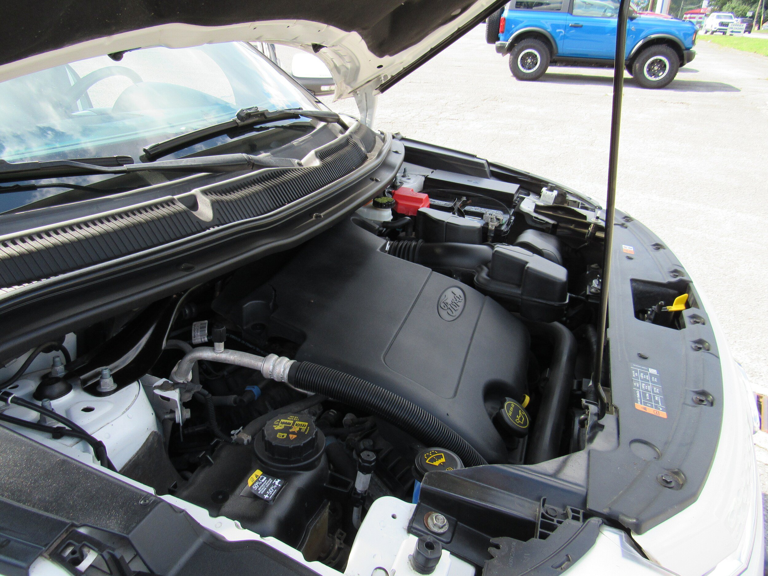 Used 2015 Ford Explorer Limited w/ Equipment Group 301A AWD/4WD image 35