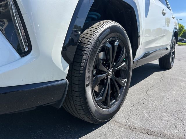 Used 2022 Toyota RAV4 XSE image 14