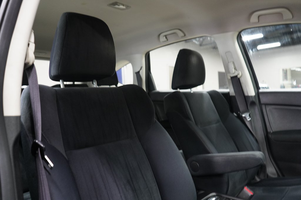 Used 2014 Honda CR-V LX image 29