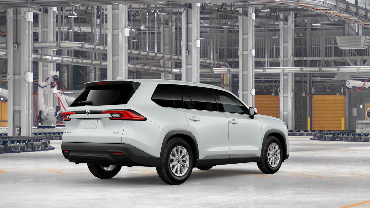 New 2026 Toyota Grand Highlander XLE image 12