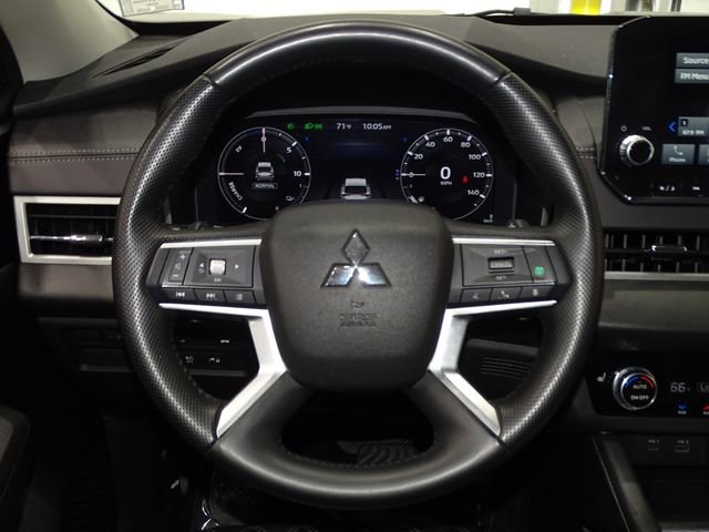 Used 2023 Mitsubishi Outlander SEL image 24