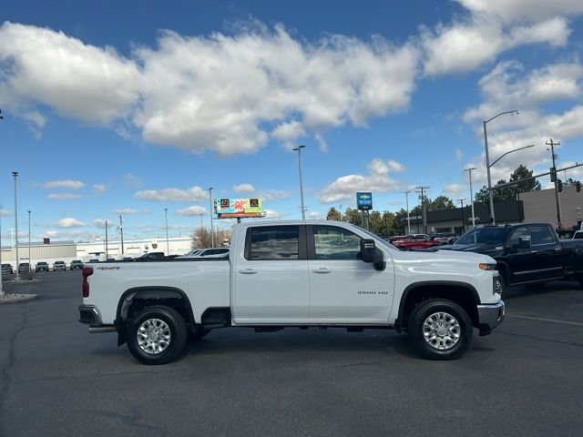 New 2026 Chevrolet Silverado 3500 LT w/ All Star Edition image 2