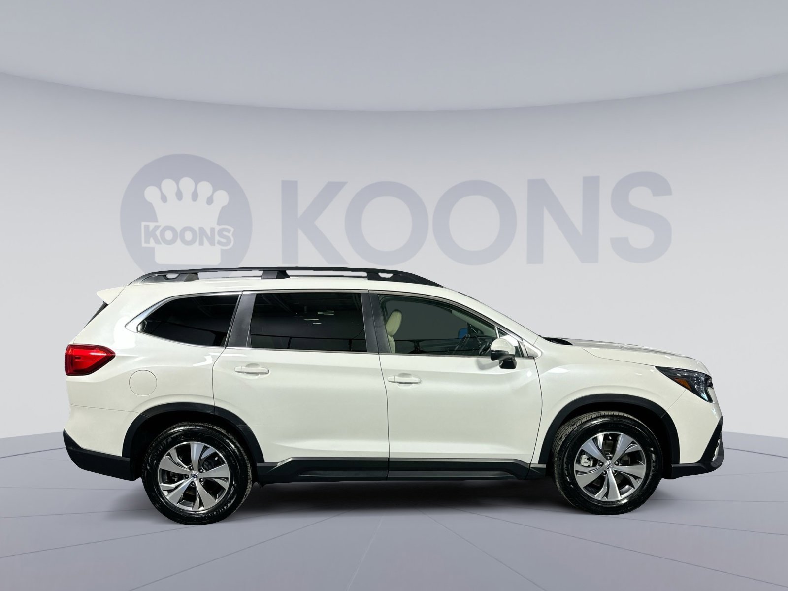 Used 2023 Subaru Ascent Premium w/ Convenience Package image 8
