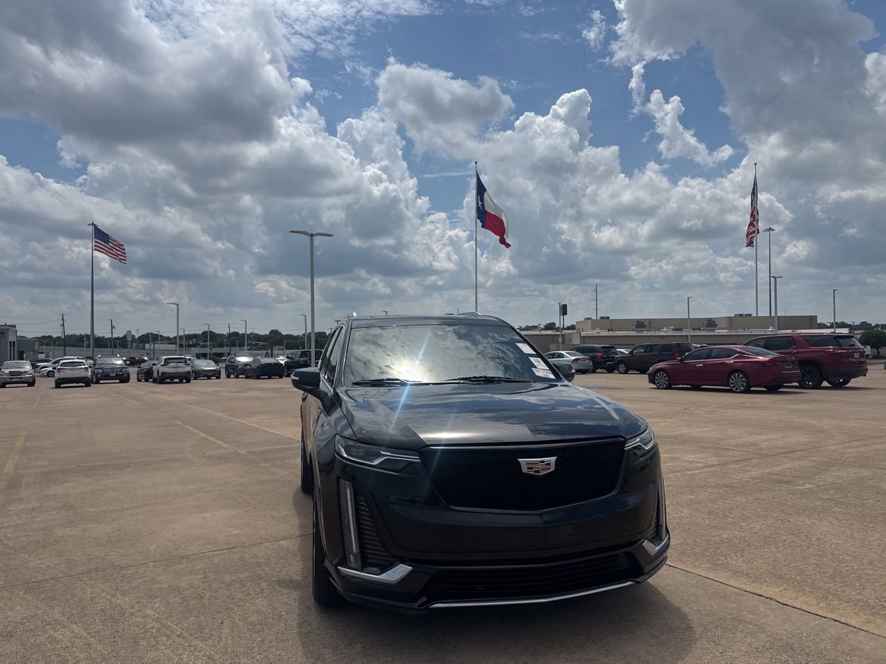 Used 2020 Cadillac XT6 Premium Luxury FWD image 4