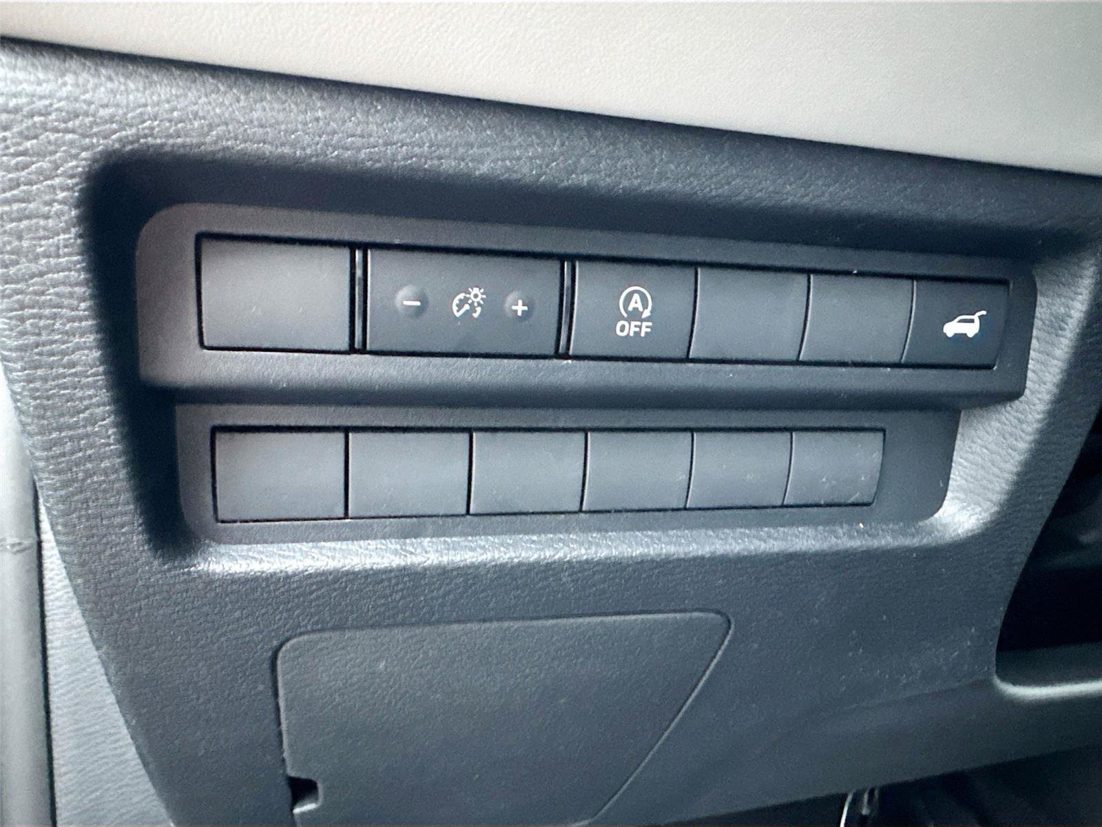New 2026 Mitsubishi Outlander SE AWD/4WD image 12