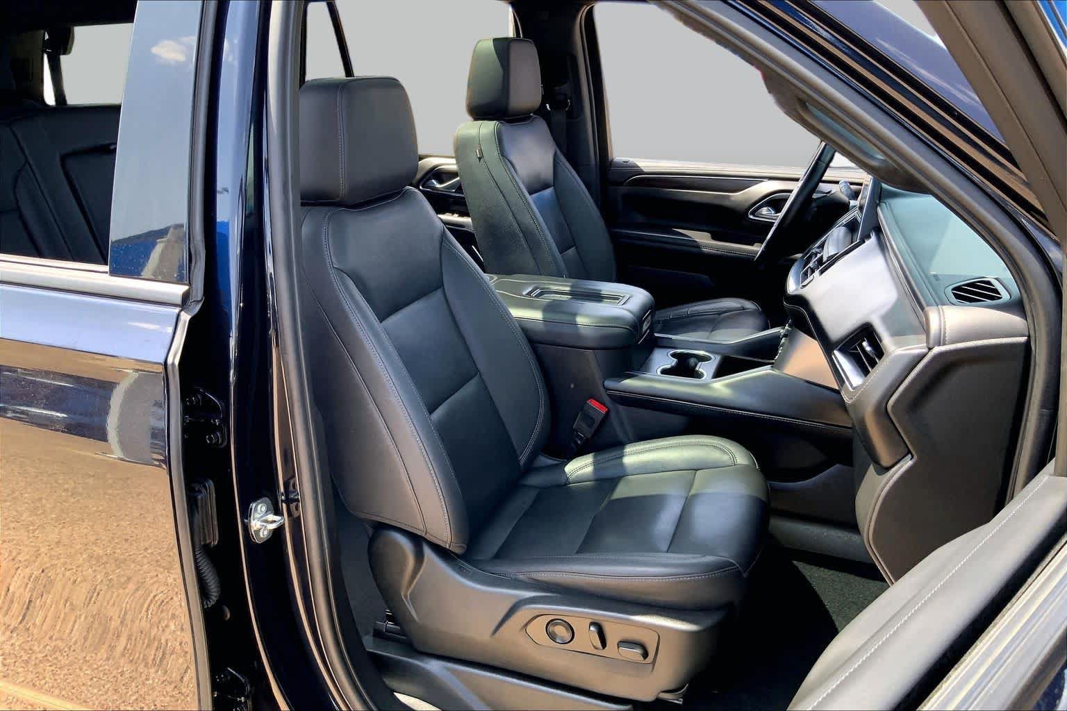 Used 2023 Chevrolet Tahoe Z71 AWD/4WD image 9