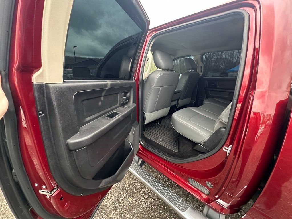 Used 2016 RAM 2500 Tradesman w/ Chrome Appearance Group AWD/4WD image 30