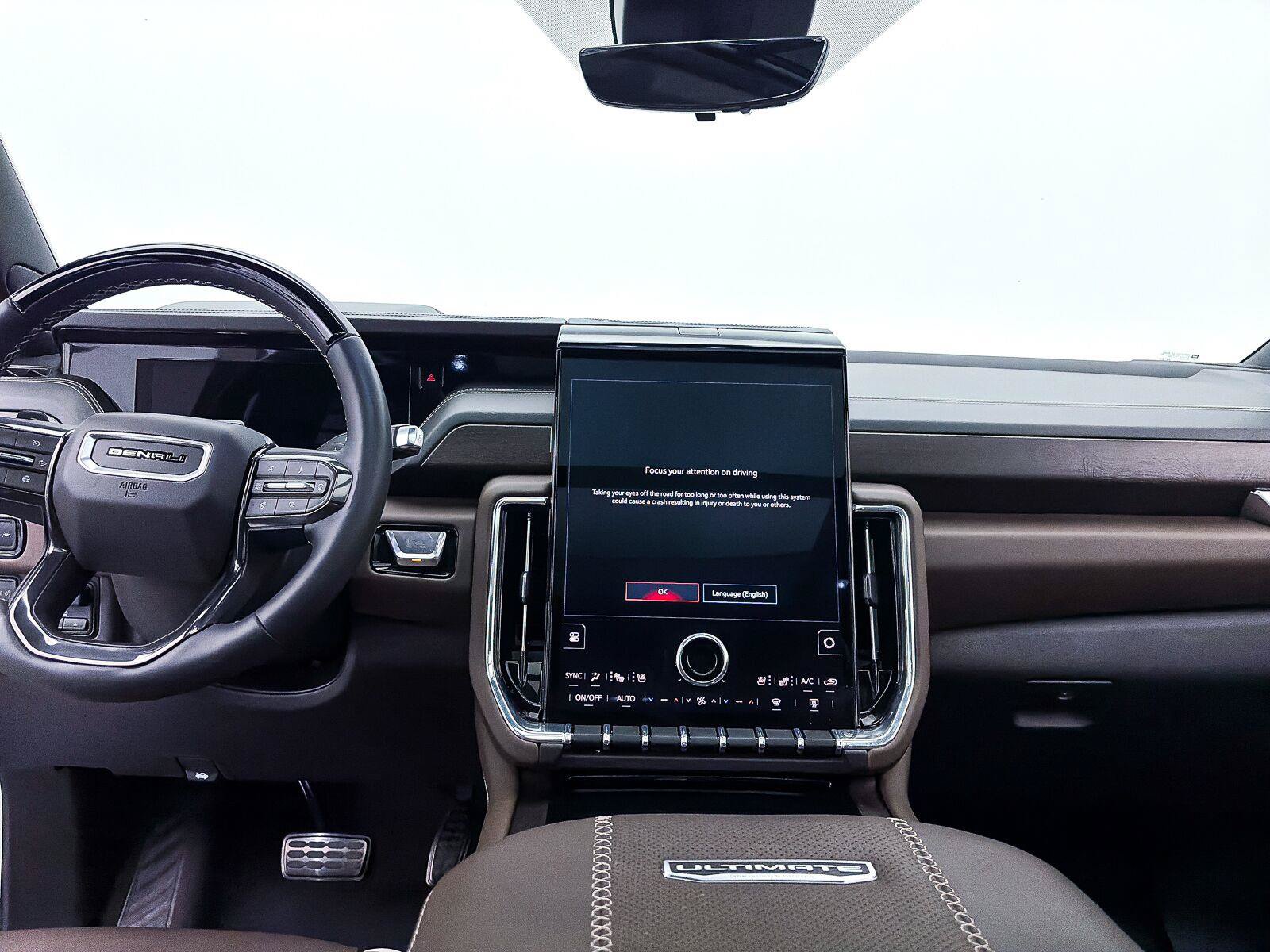 Used 2026 GMC Yukon Denali Ultimate AWD/4WD image 15
