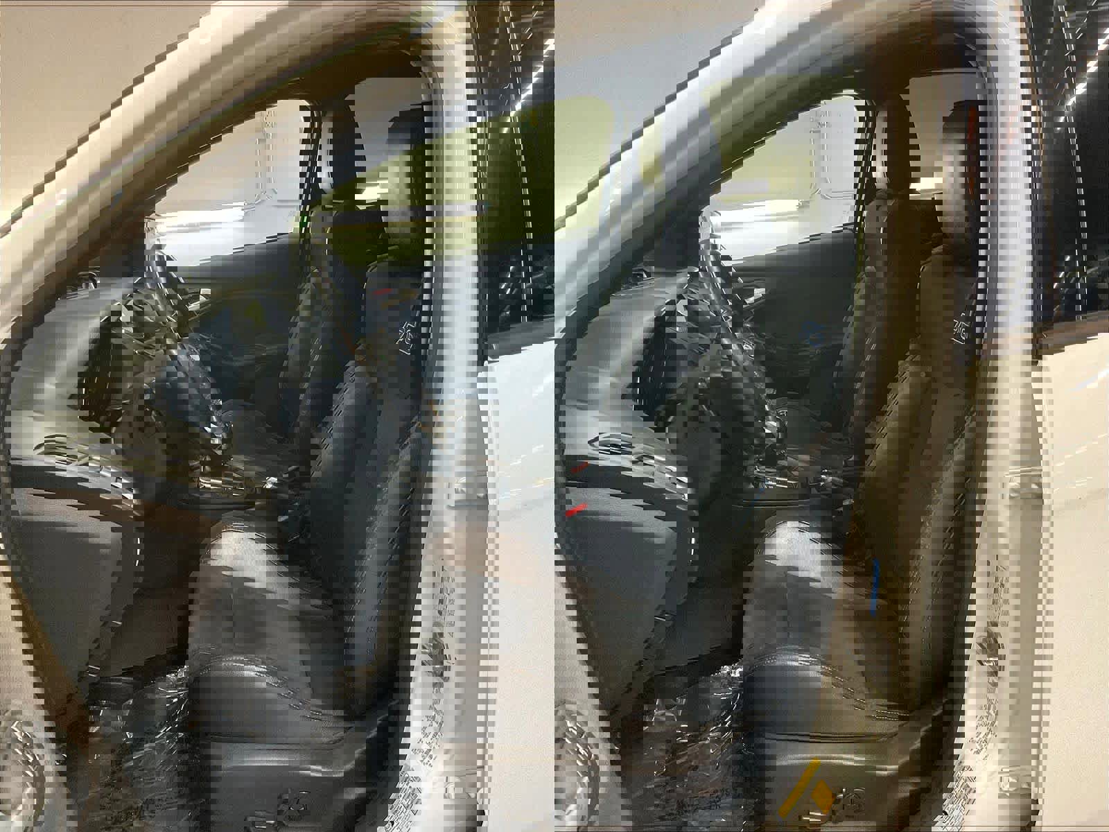 Used 2017 Ford Focus RS image 26