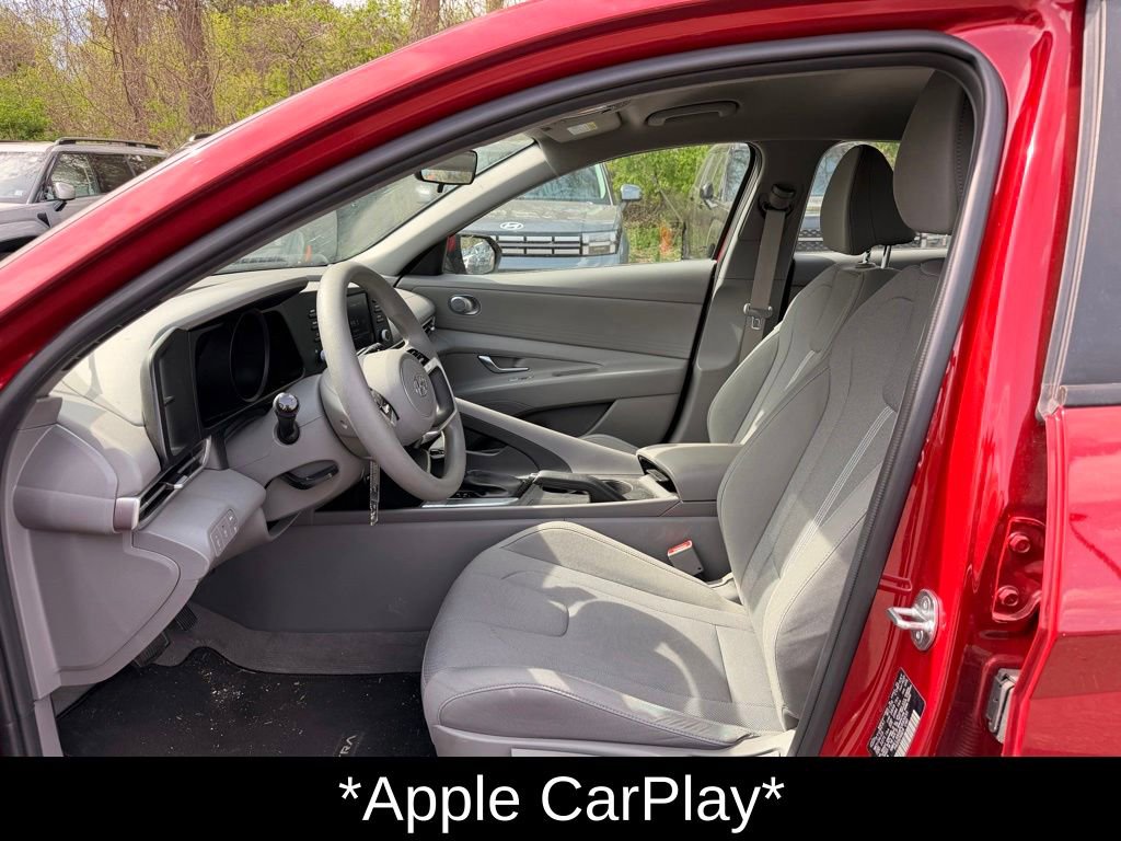 Certified 2023 Hyundai Elantra SE FWD image 11