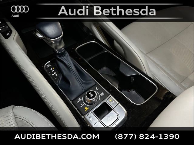 Used 2023 Kia Telluride EX w/ EX Captain's Chair Package image 26