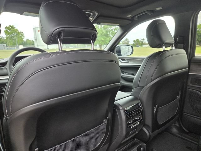 New 2026 Jeep Grand Cherokee L Limited AWD/4WD image 27