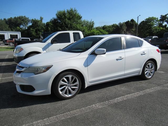 Used 2016 Acura ILX FWD image 2