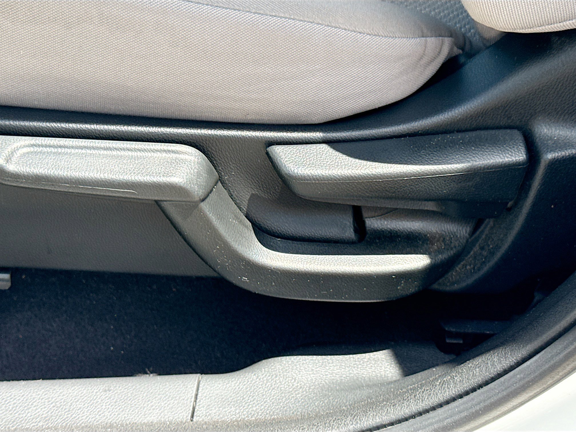 Used 2018 Honda HR-V EX image 22