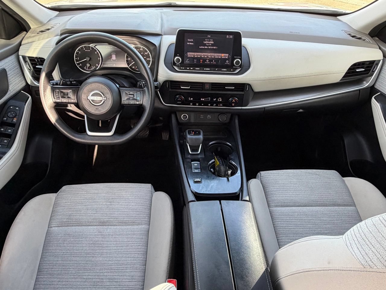 Certified 2023 Nissan Rogue SV FWD image 12