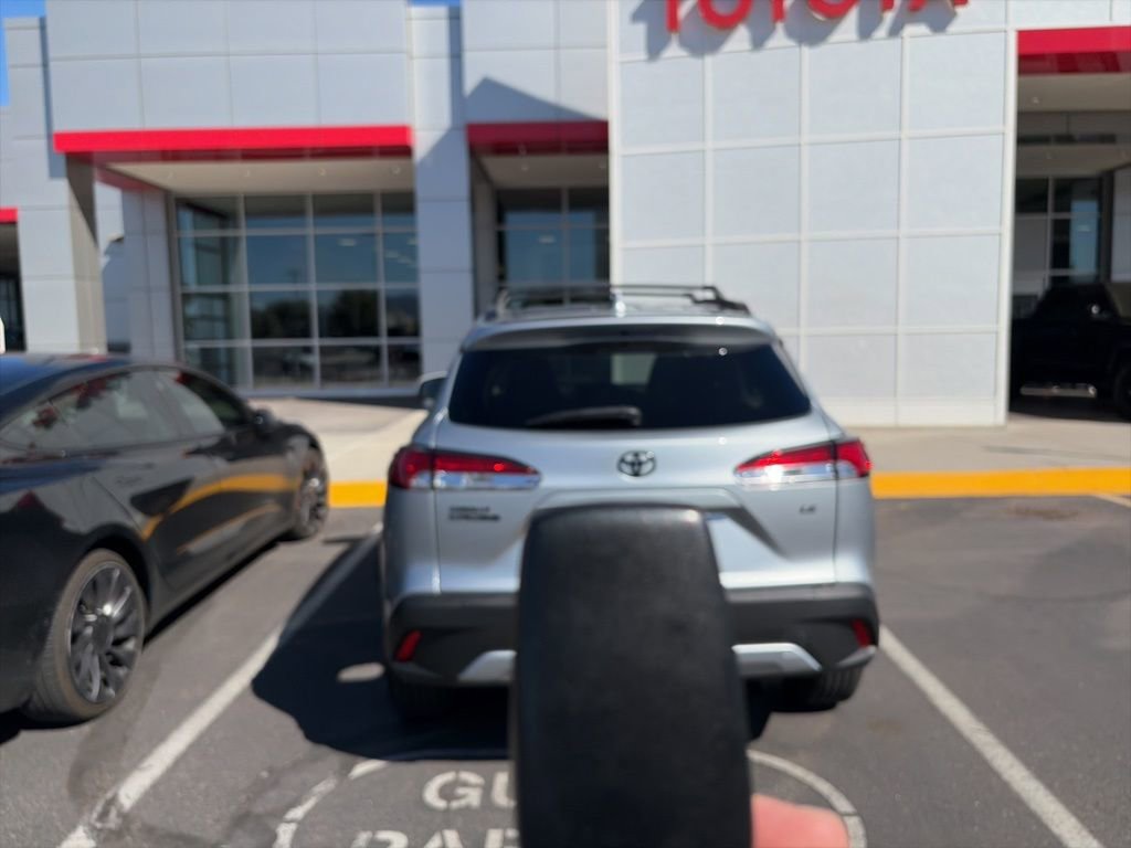 Certified 2023 Toyota Corolla Cross LE image 9
