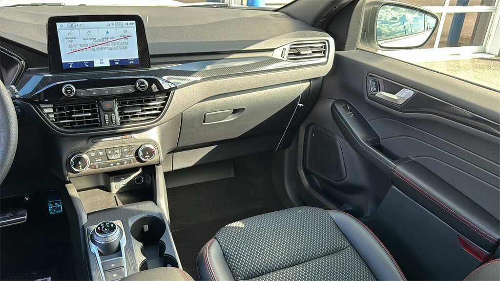 New 2024 Ford Escape ST-Line w/ Equipment Group 301A image 29