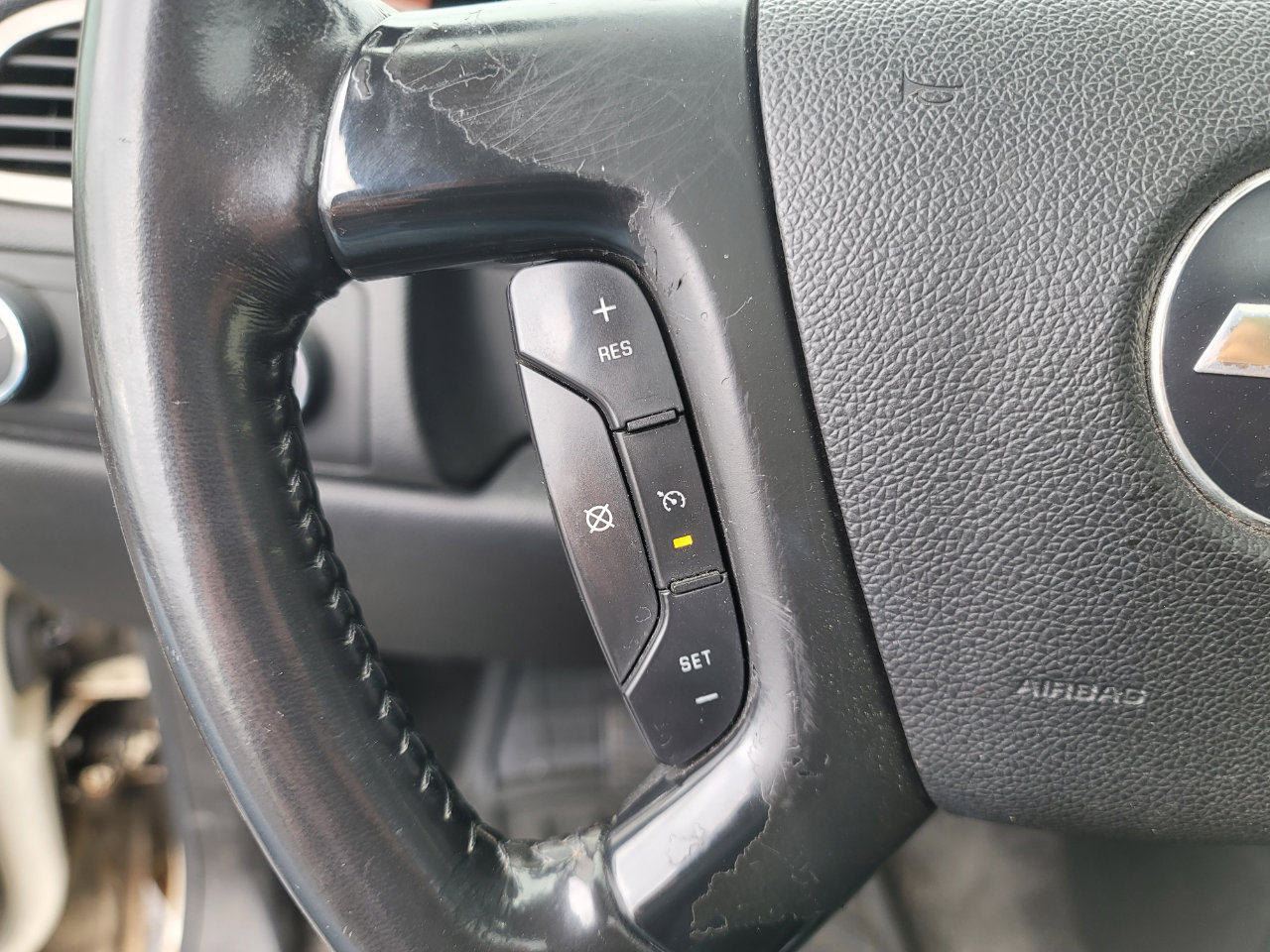 Used 2008 Chevrolet Suburban LTZ w/ LTZ Preferred Equipment Group image 16