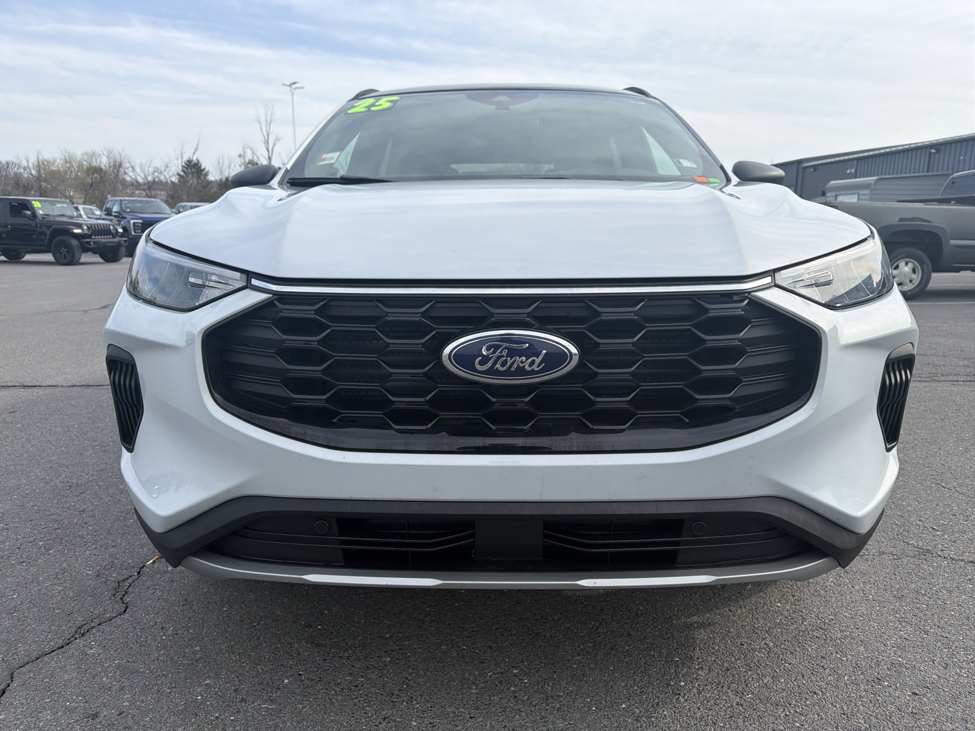 Used 2025 Ford Escape ST-Line w/ Tech Pack #1 image 9