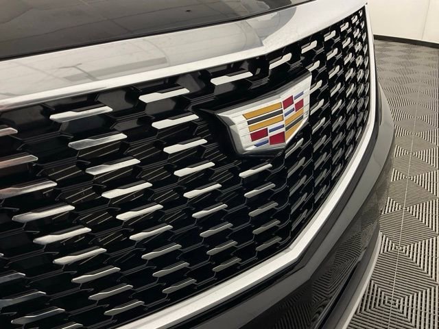 Used 2025 Cadillac XT5 Premium Luxury w/ Technology Package image 9