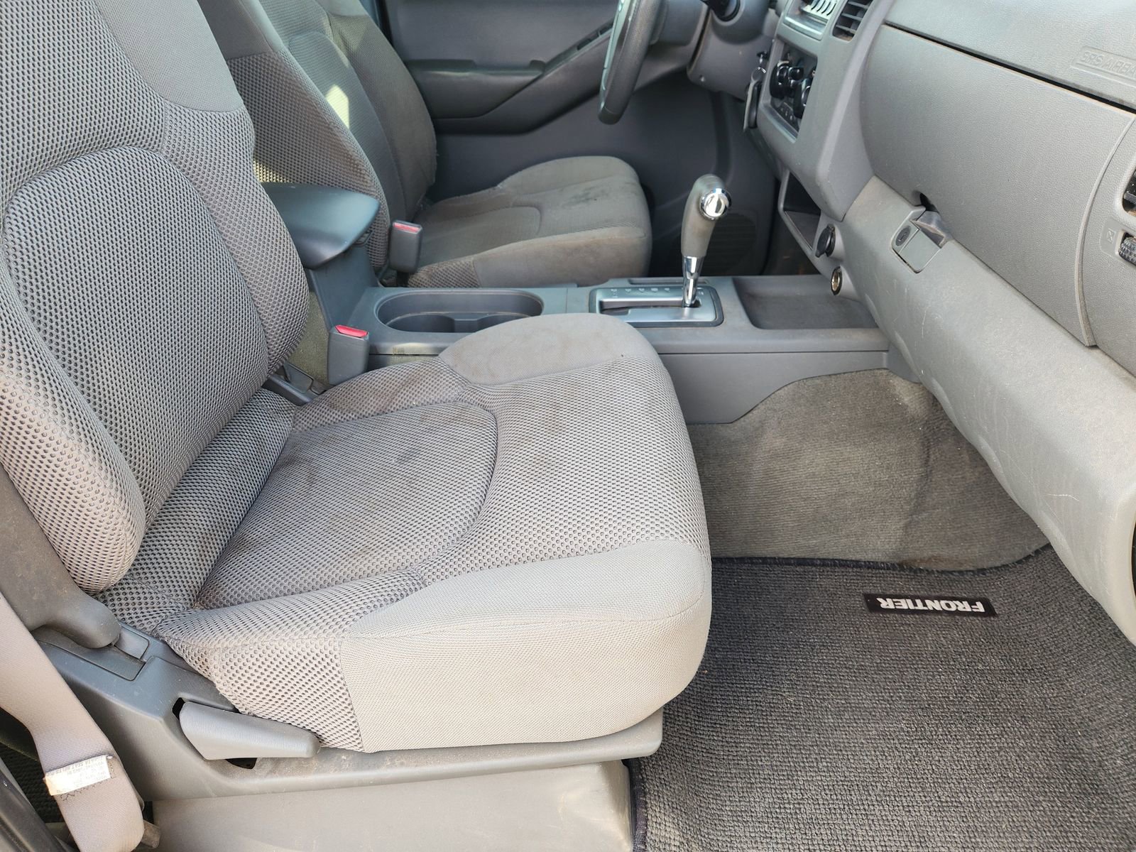 Used 2006 Nissan Frontier SE w/ (P01) Power Pkg image 17