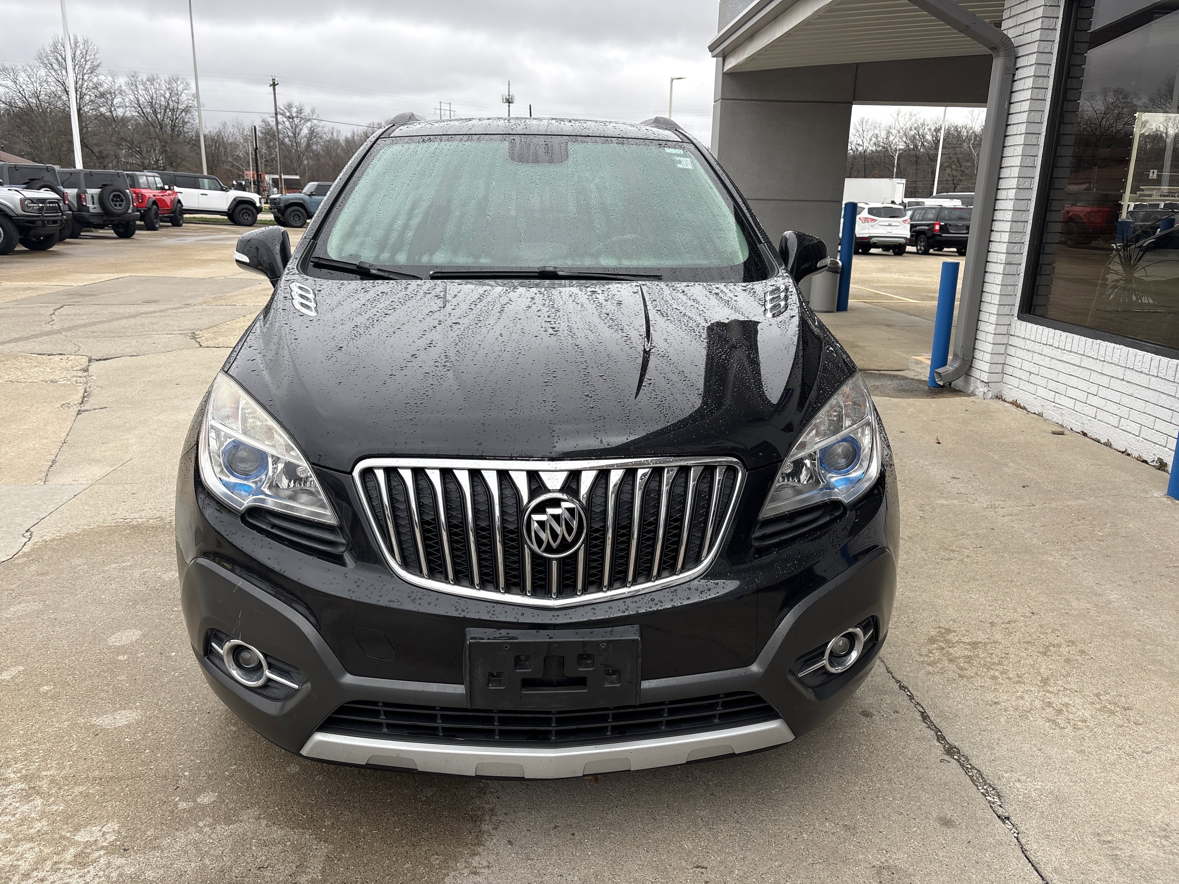 Used 2015 Buick Encore Leather AWD/4WD image 2