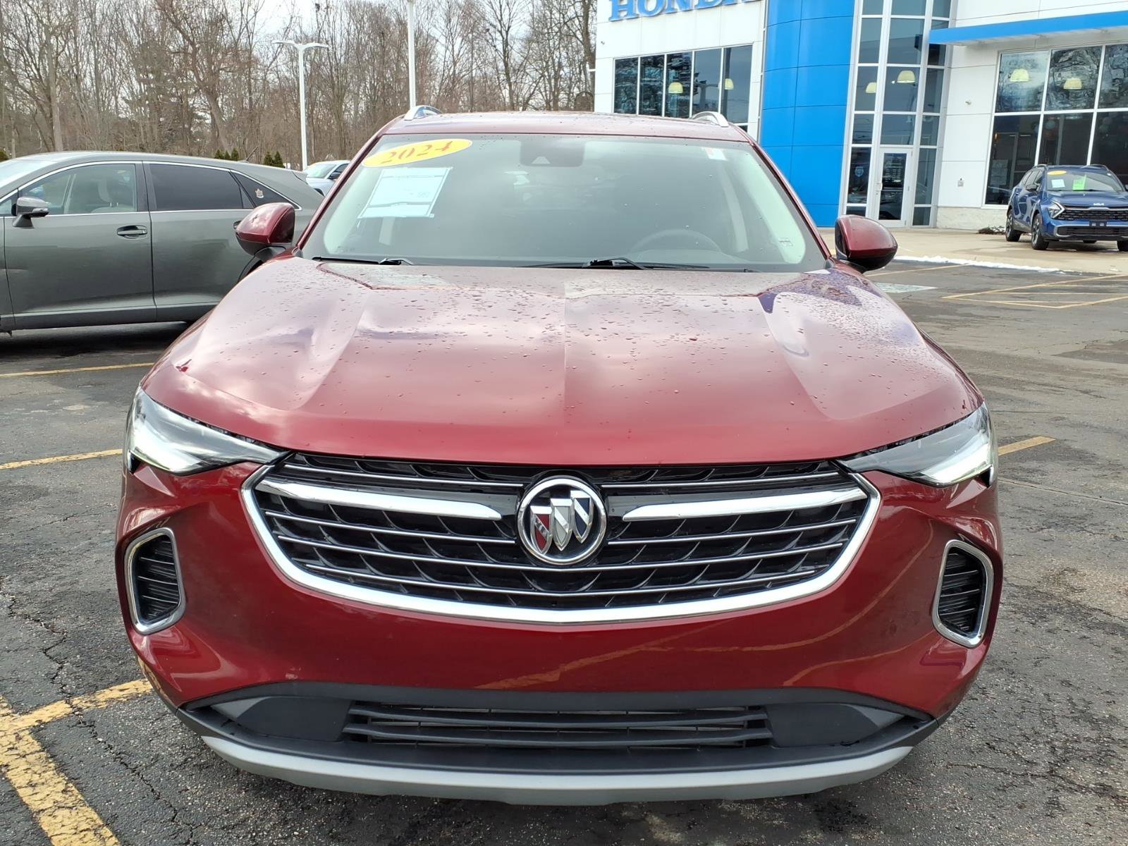 Used 2023 Buick Envision Preferred image 2