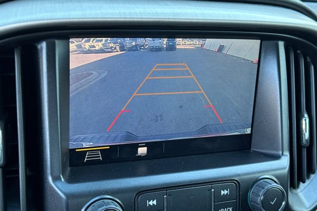 Used 2022 GMC Canyon Denali image 18