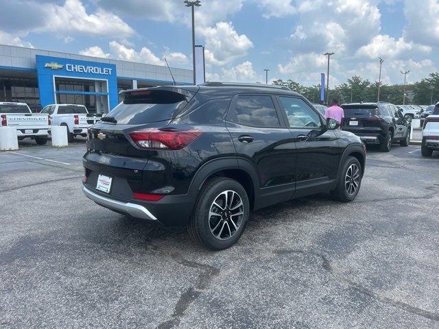 New 2026 Chevrolet TrailBlazer LT w/ Convenience Package image 3