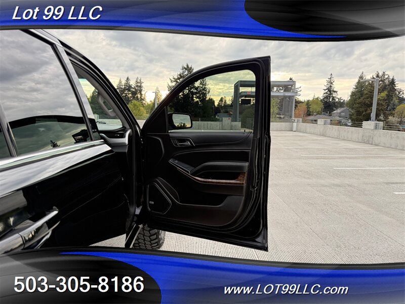 Used 2017 Chevrolet Tahoe LT w/ Z71 Midnight Edition AWD/4WD image 39