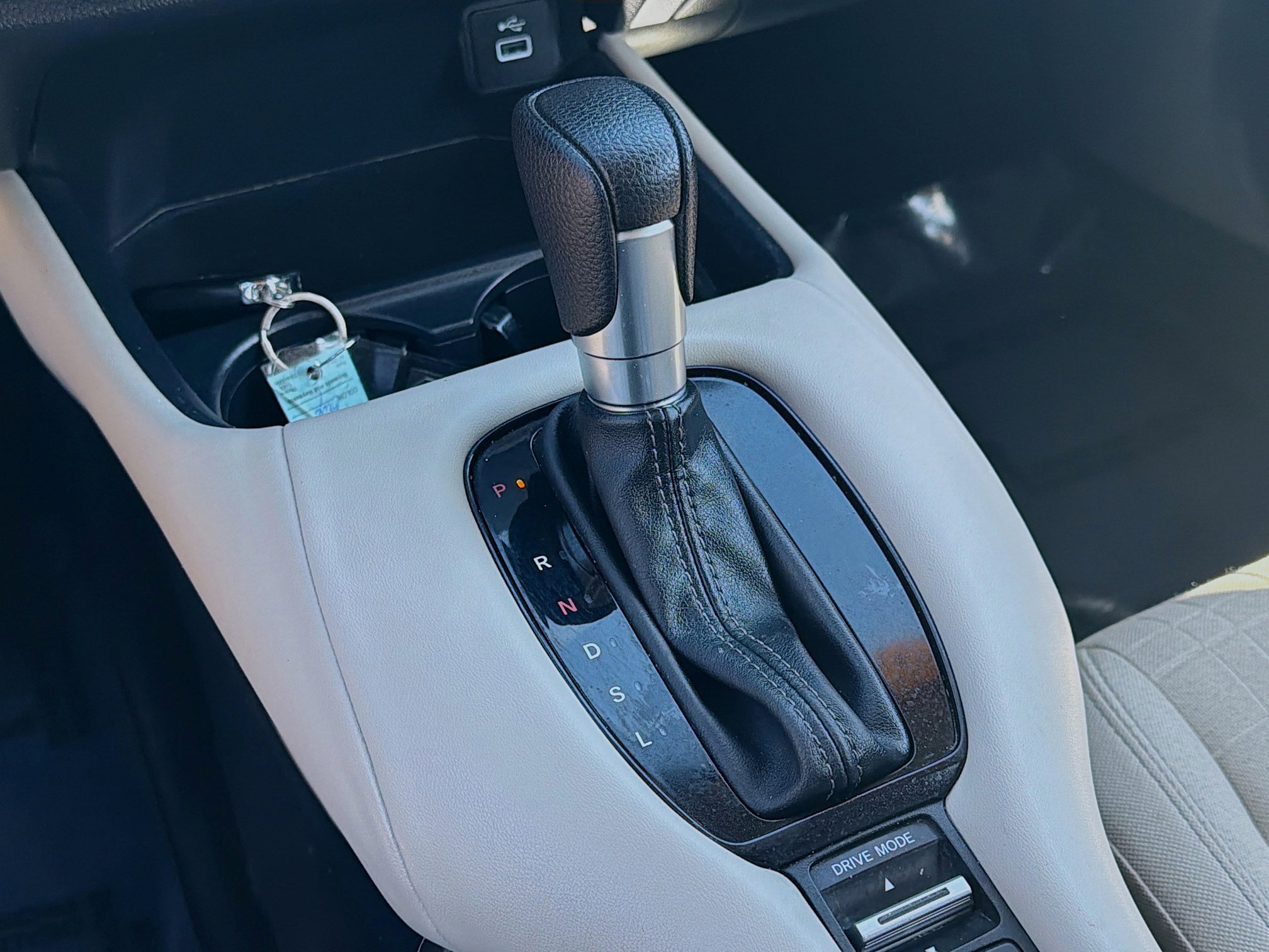 Used 2024 Honda HR-V LX image 15