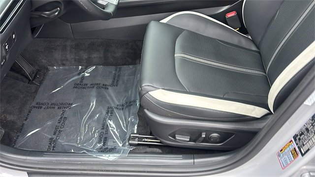 Used 2025 Kia K5 GT-Line image 24