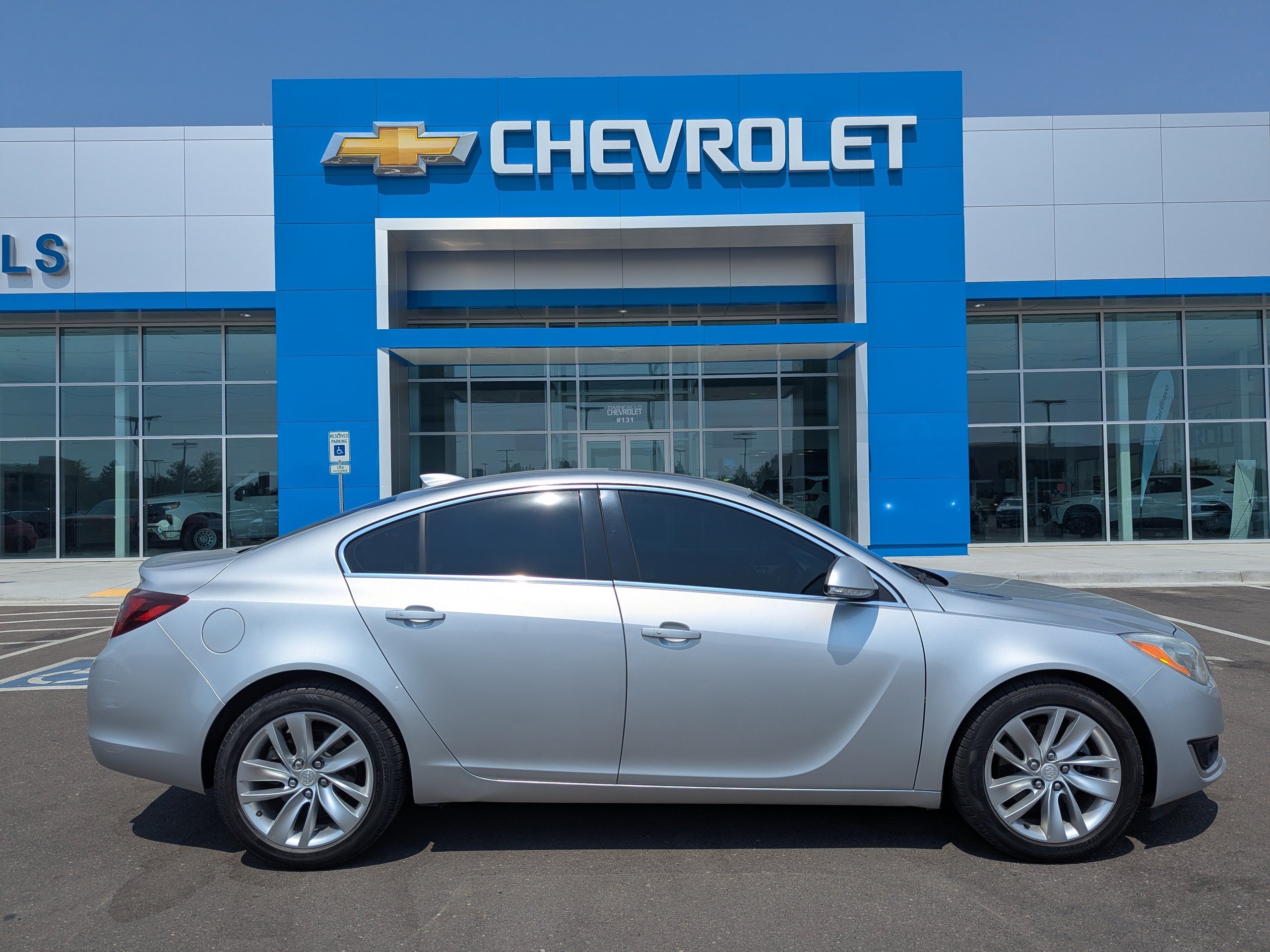 Used 2015 Buick Regal Premium FWD image 35