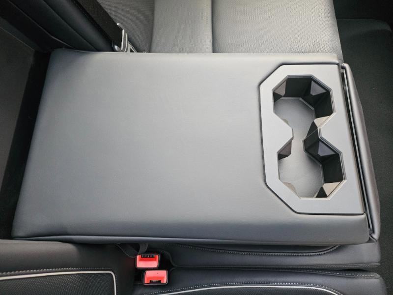 Used 2024 Tesla Cybertruck AWD Crew Cab image 79