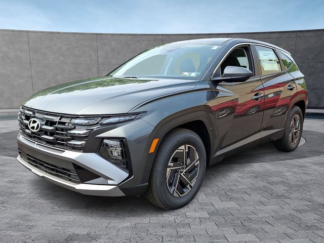 New 2026 Hyundai Tucson Blue SE FWD image 3