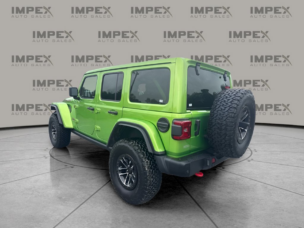 Used 2025 Jeep Wrangler Unlimited Rubicon AWD/4WD image 2