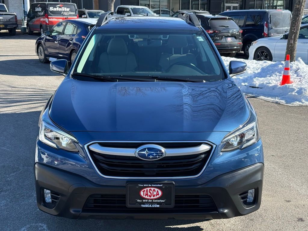 Used 2022 Subaru Outback Premium image 2