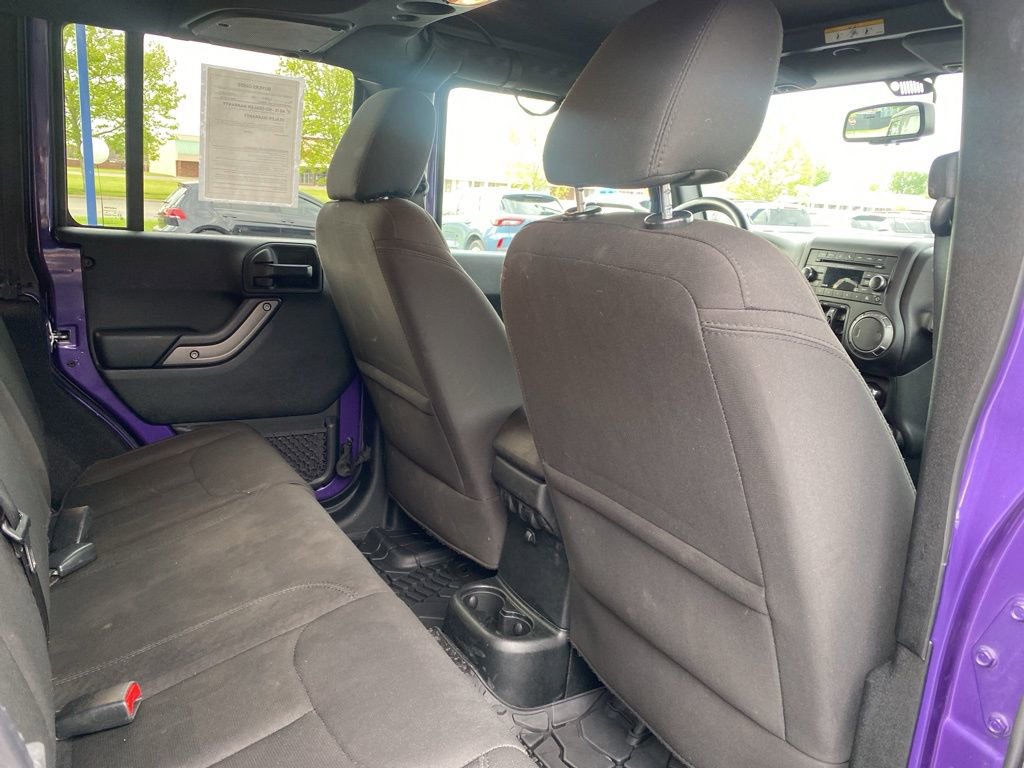 Used 2018 Jeep Wrangler Unlimited Sport S AWD/4WD image 39