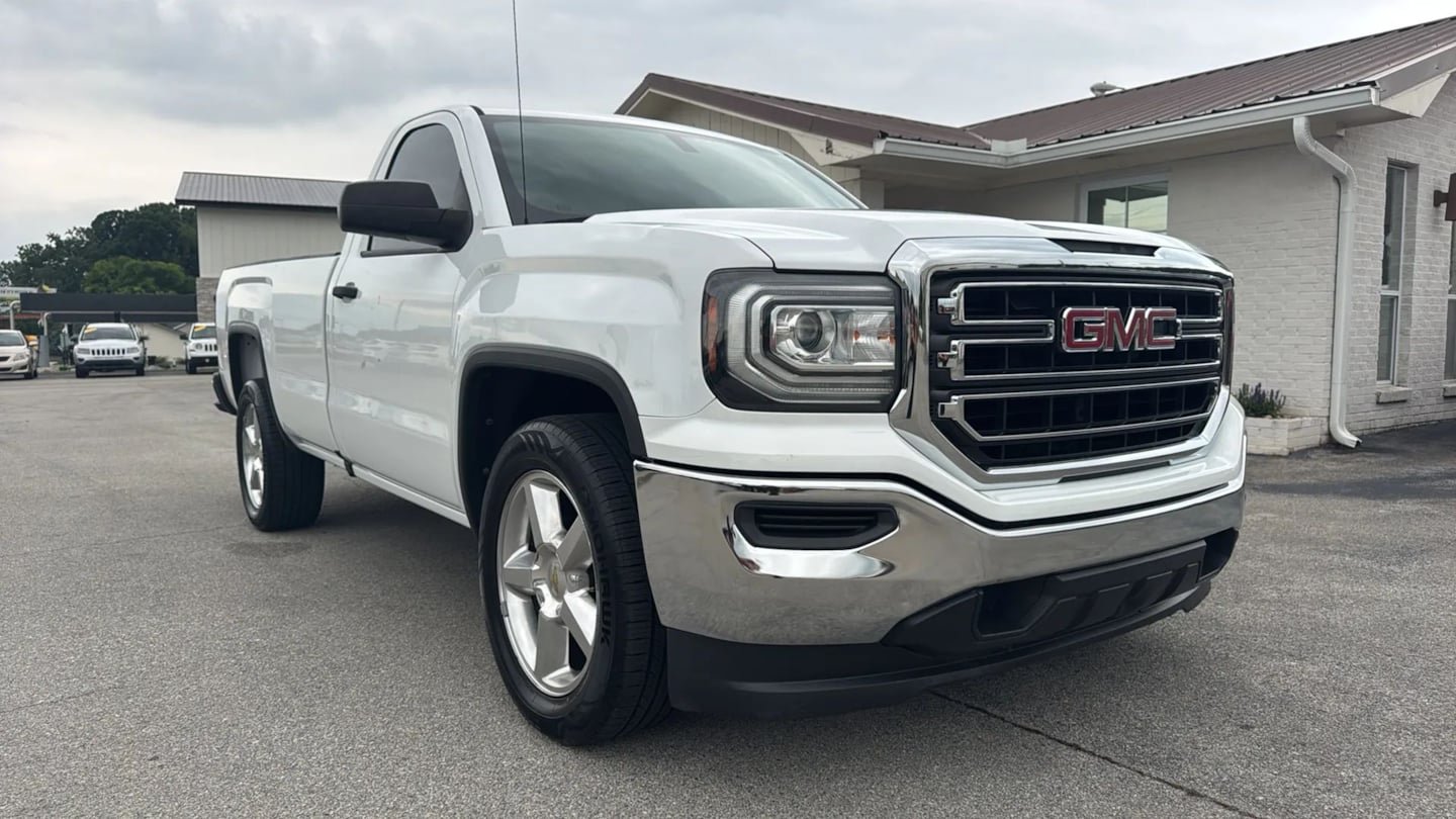 Used 2018 GMC Sierra 1500 2WD Regular Cab image 7