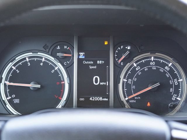 Used 2024 Toyota 4Runner TRD Off-Road Premium AWD/4WD image 22