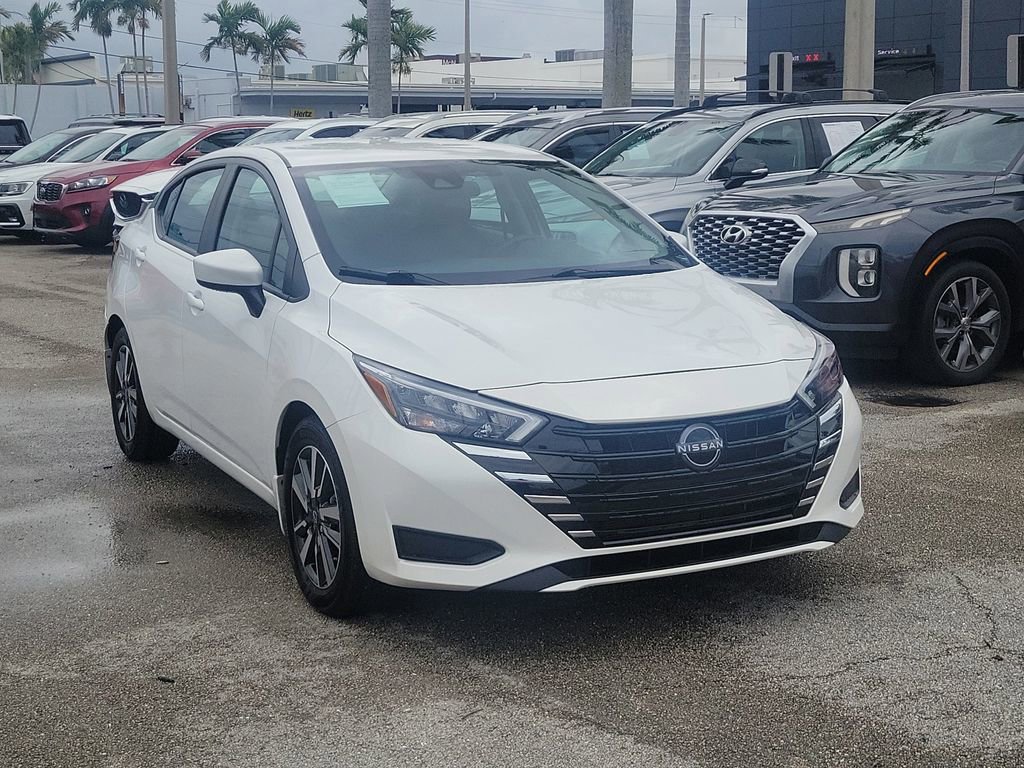 Certified 2025 Nissan Versa SV w/ Trunk Package FWD image 10