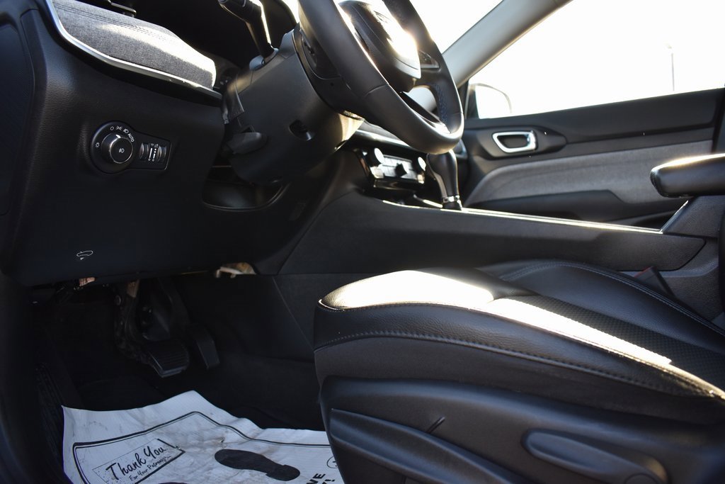 Used 2022 Jeep Compass Latitude image 7