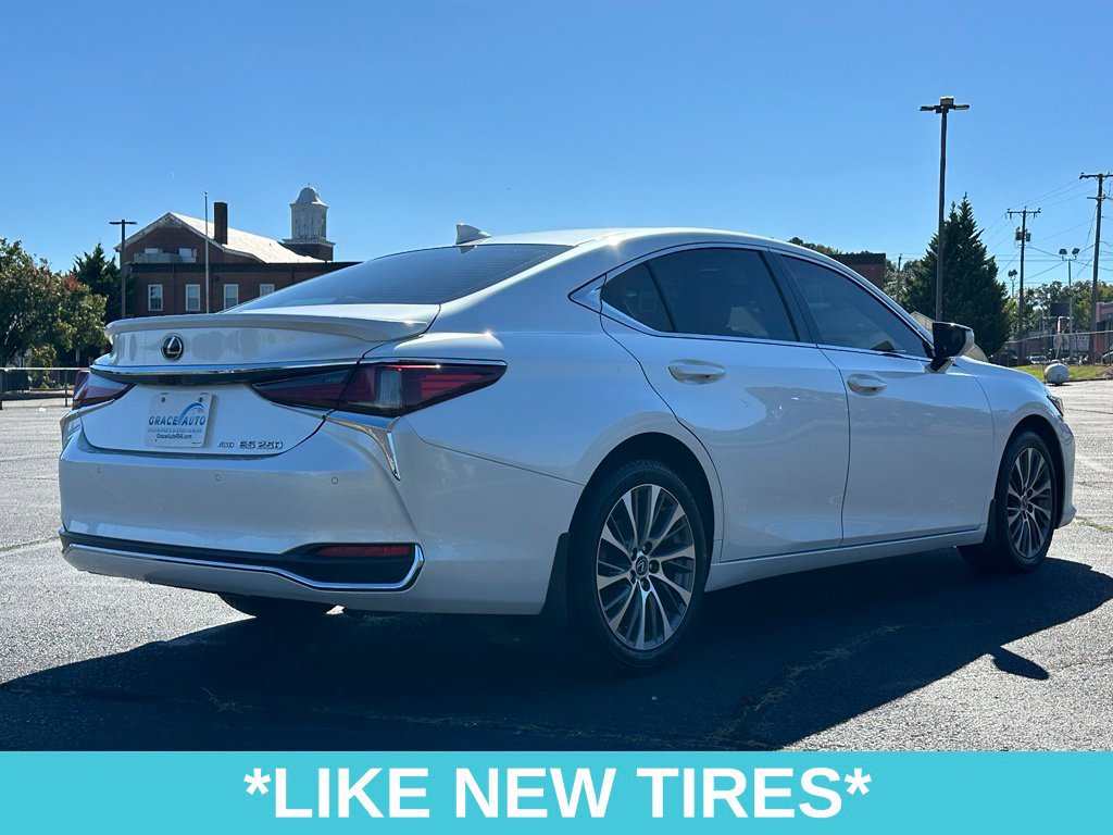 Used 2021 Lexus ES 250 w/ Premium Package AWD/4WD image 8