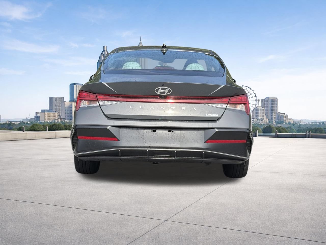 Used 2025 Hyundai Elantra Limited FWD image 24