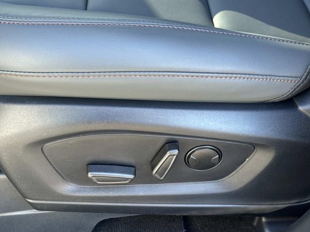 New 2026 Ford Explorer Active w/ Active Comfort Package image 20